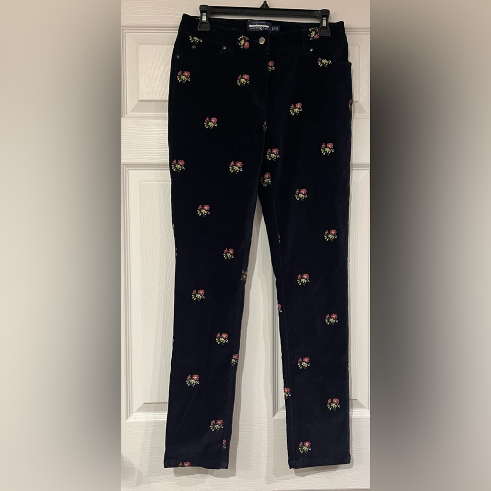 Ply the Waters Guideboat Co size 26 (inseam-30”) floral pants